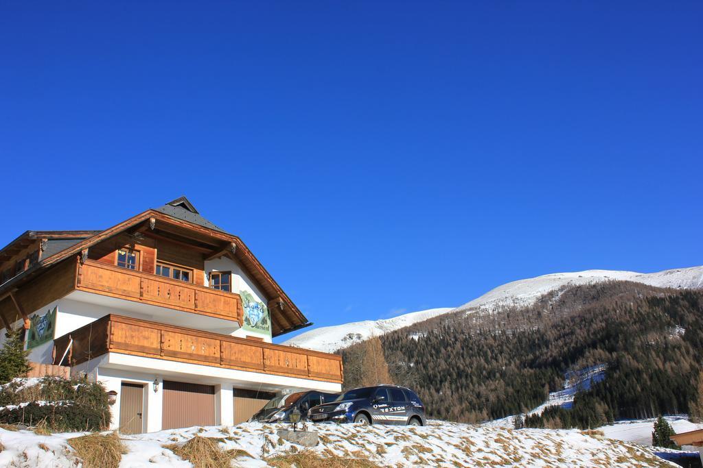 Ferienwohnung Stoanock Diamant Bad Kleinkirchheim Exterior foto